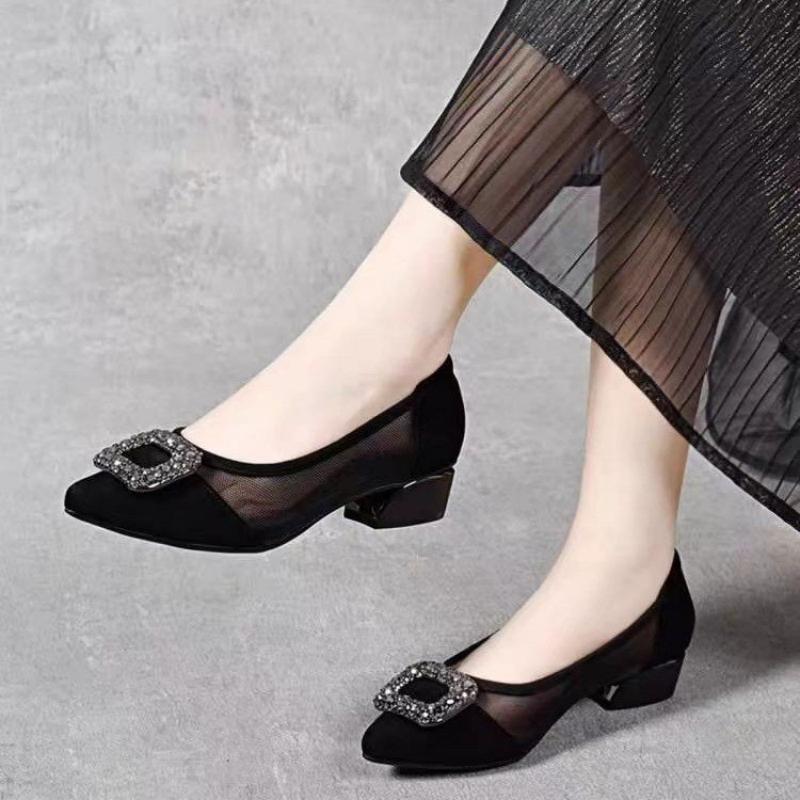 Embroidery Flat Shoes - Элегантные туфли-лодочки с острым носком и