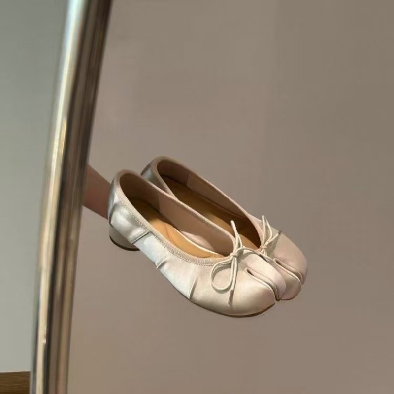 Женские туфли Sweet Bow, весна – обзор и цена Embroidery Flat Shoes