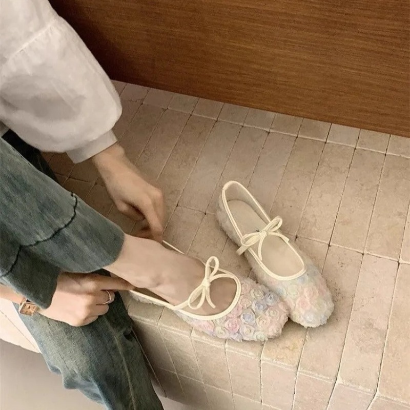 Нежные новые китайские туфли М – обзор и цена Embroidery Flat Shoes